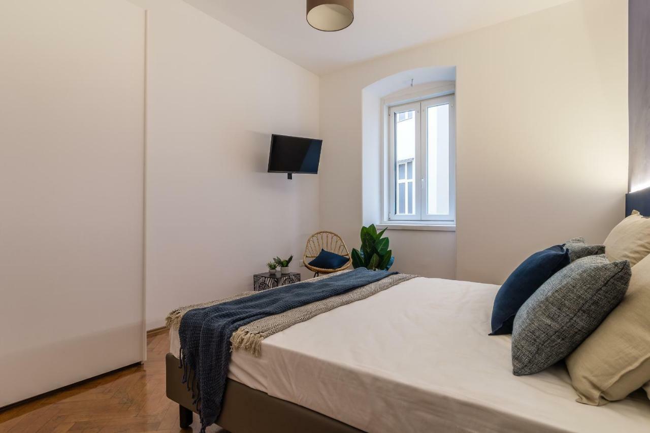 Appartamento Pregiata Con Bagno Privato - Blu Di Prussia