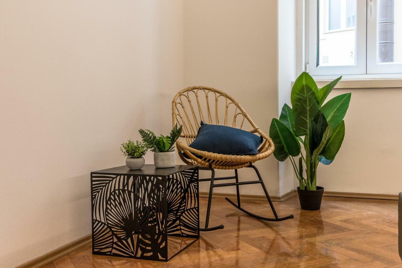 Appartamento Pregiata Con Bagno Privato - Blu Di Prussia