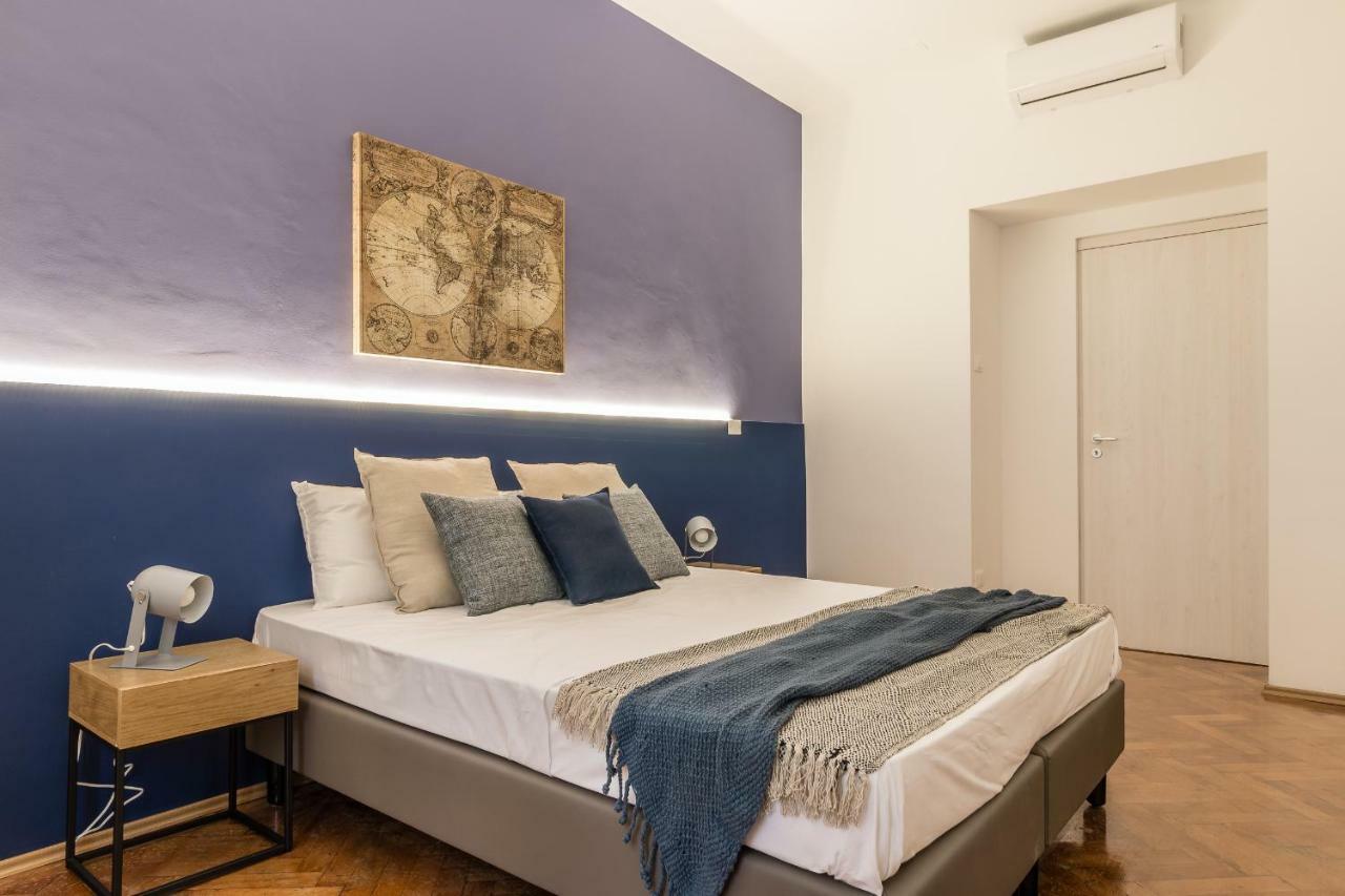 Pregiata Con Bagno Privato - Blu Di Prussia Apartment