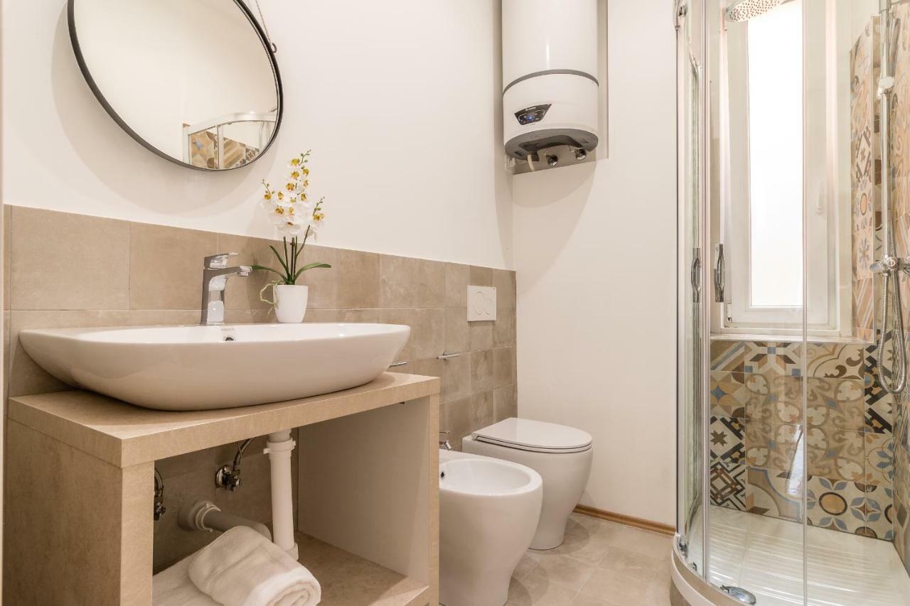 Apartment Pregiata Con Bagno Privato - Blu Di Prussia Trieste