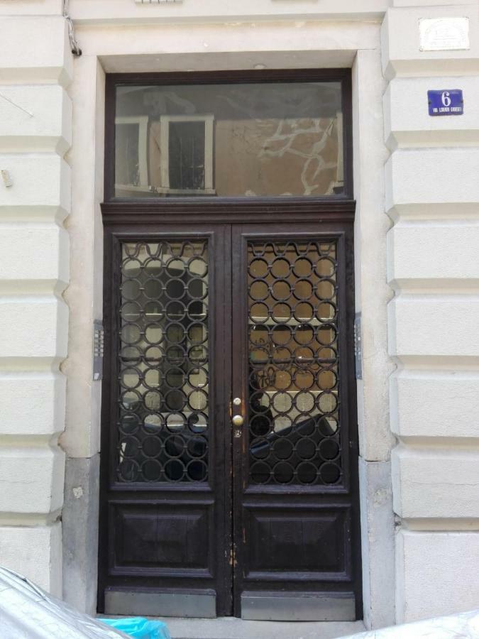 Apartment Pregiata Con Bagno Privato - Blu Di Prussia Trieste
